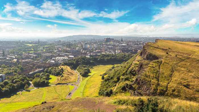 Seat arthur edinburgh scotland arthurs landscape volcano views